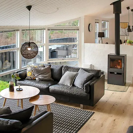 10 Person In Holiday home Jerup