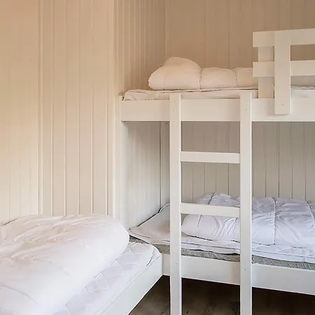 Semesterbostad 10 Person In Jerup-by Traum