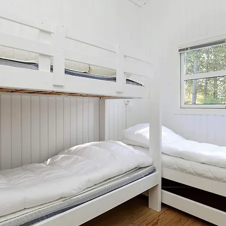 10 Person In Jerup-by Traum Semesterbostad